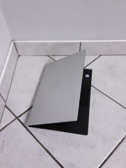 dell_xps_7590_1